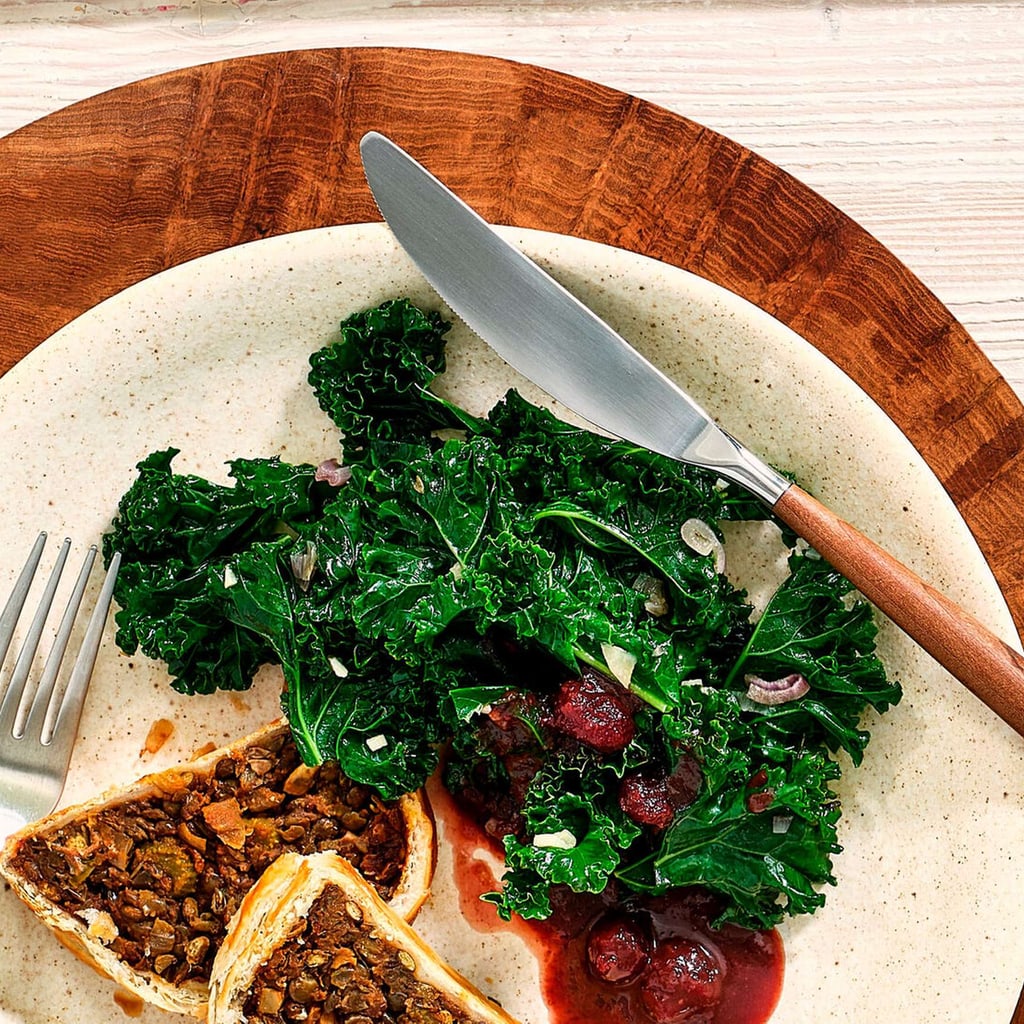 Gedünsteter Federkohl mit Cranberry-Sauce