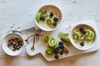 Bowl con kiwi per la colazione vegana