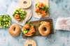 Bagel al salmone con rafano