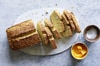 Proteinbrot mit Mandeln