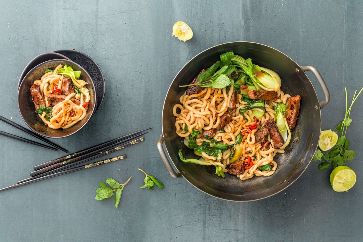 Udon noodles con verdure - La ricetta del giorno di Vala