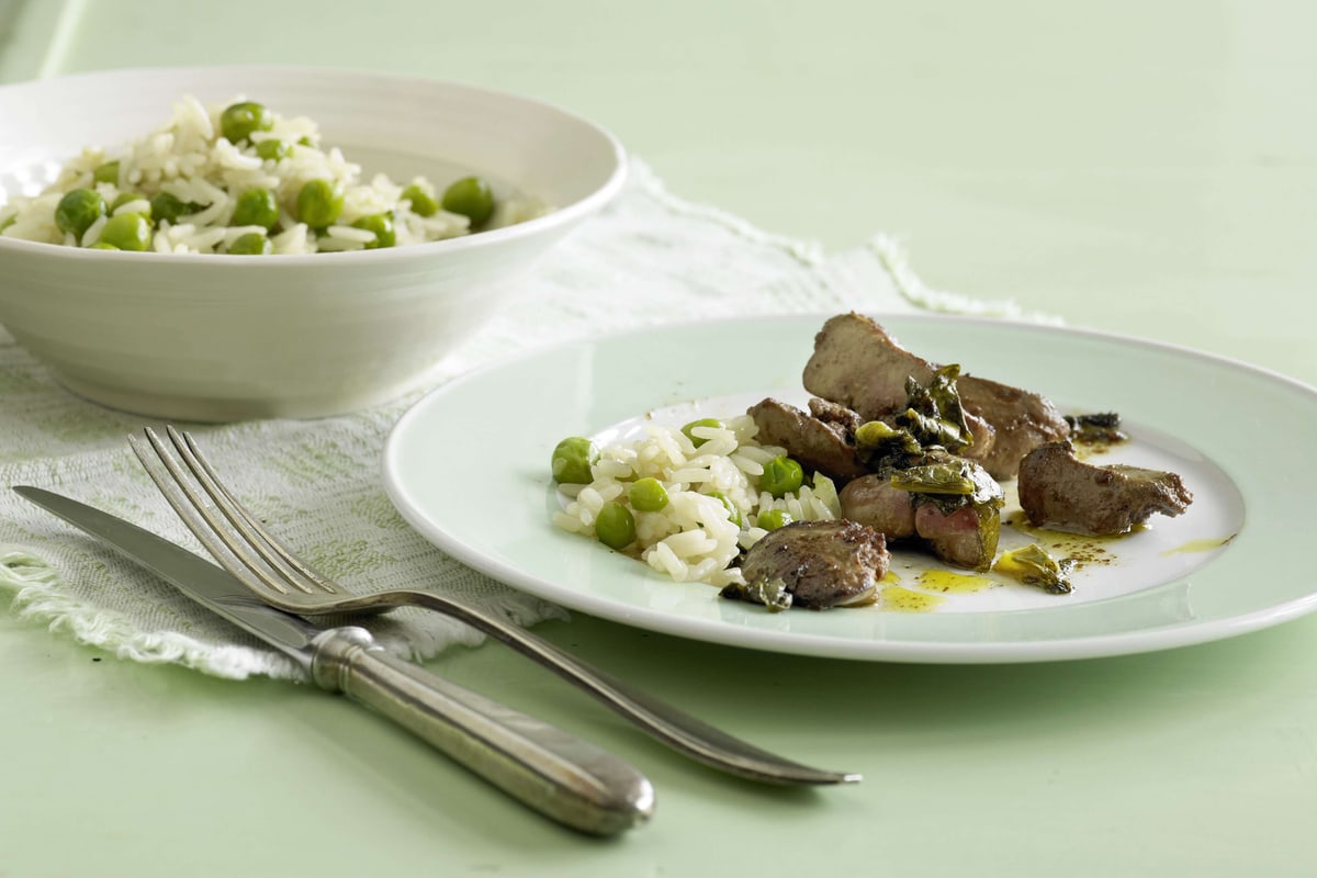 Erbsenpilaw mit Geflügelleber