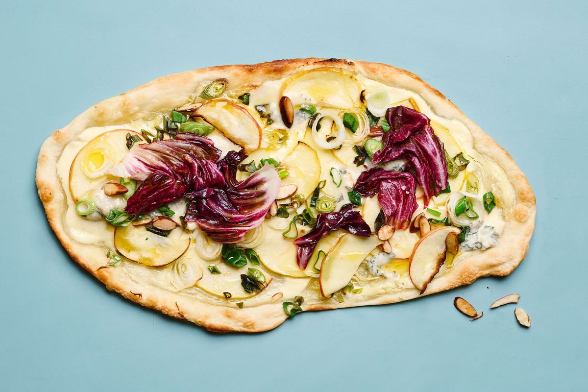 Apfel-Flammkuchen mit Gorgonzola | Migros iMpuls
