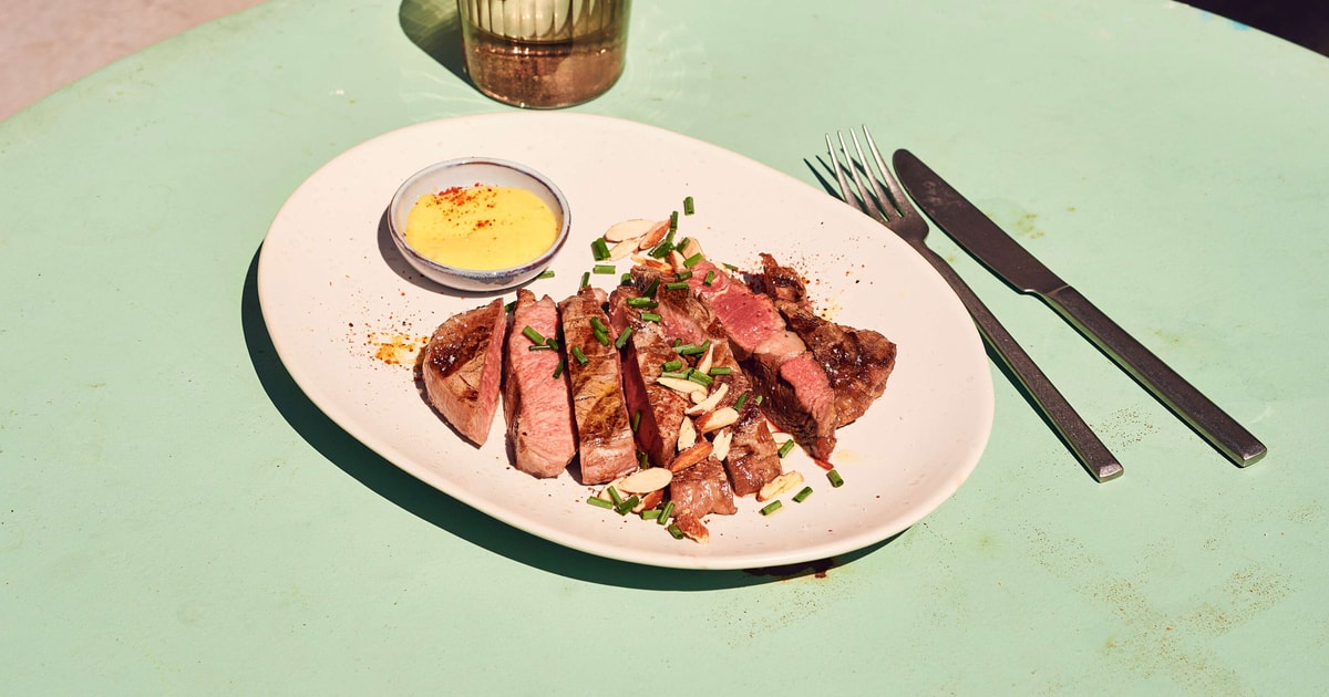 Steak de bœuf à l'aïoli avec amandes fumées Migusto