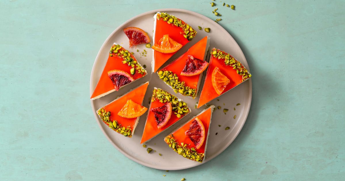 Quarktorte mit Blutorangen und Pistazien | Rezept