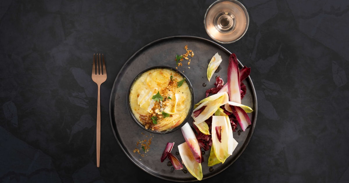 Kartoffel-Apfel-Gratin mit Weichkäse | Rezept