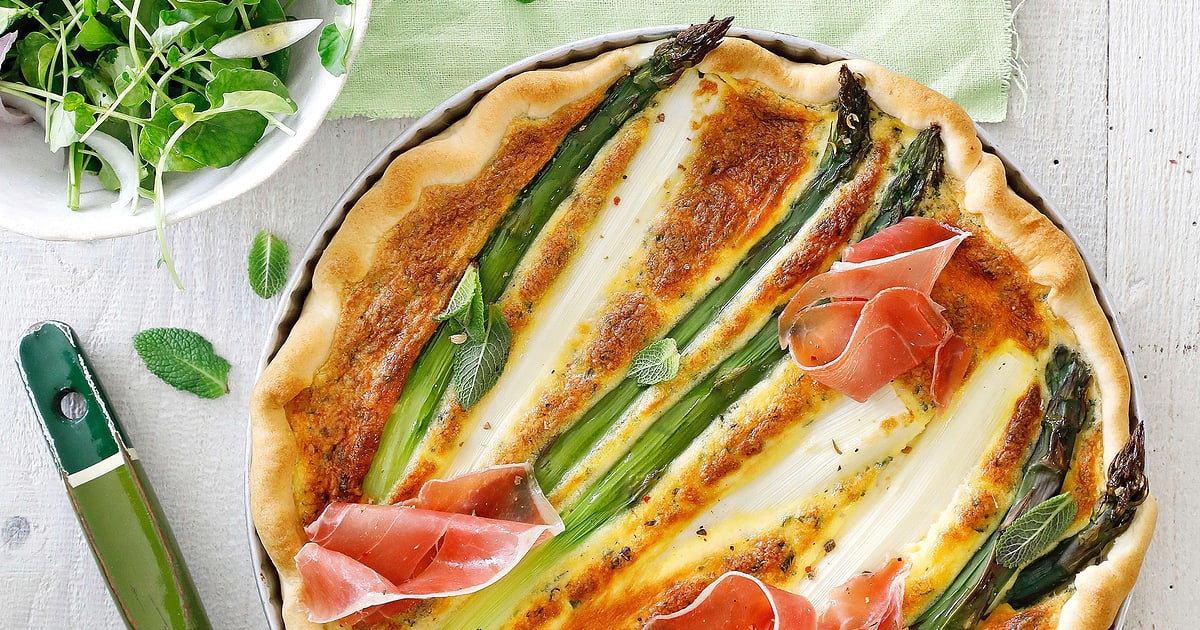 Quiche agli asparagi con prosciutto crudo | Migusto