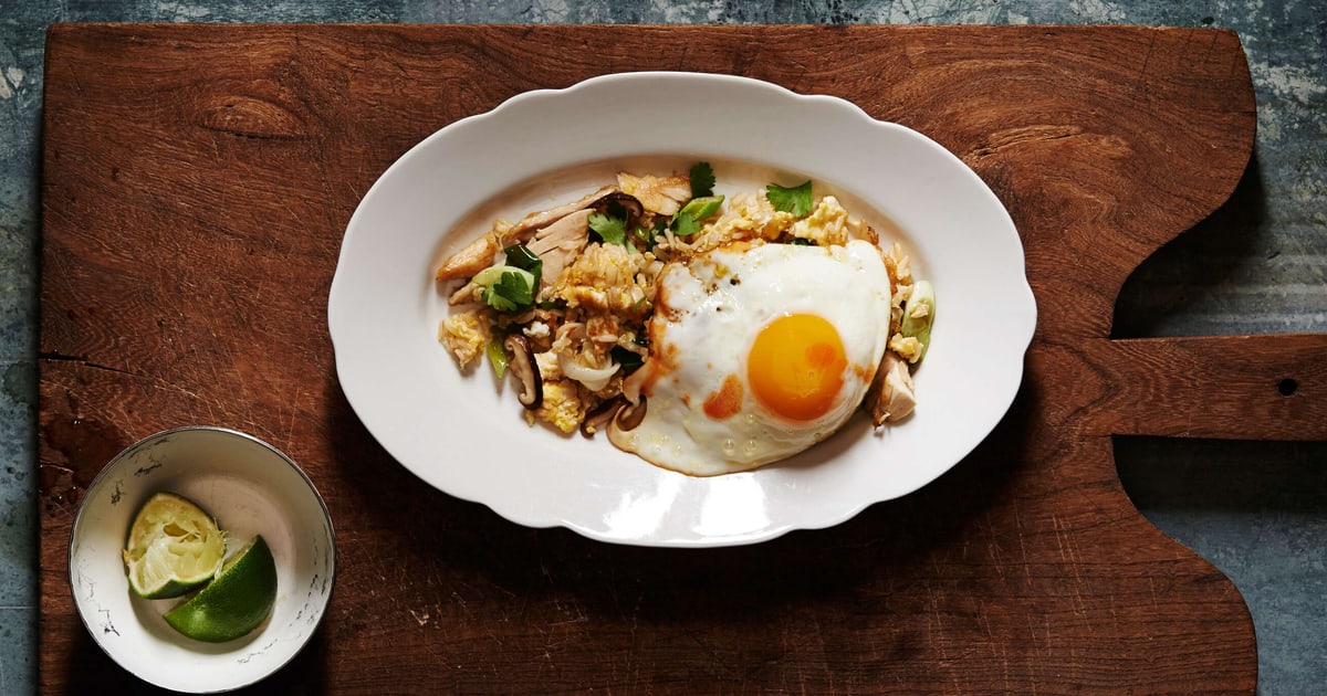 gebratener reis mit huhn und ei