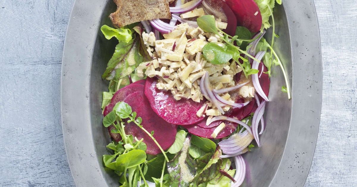Salade avec betteraves rouges et tartare de tofu | Recette