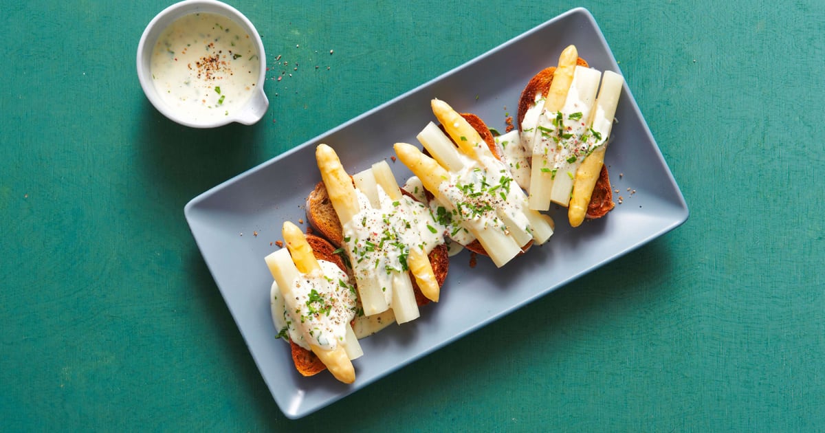 Spargel-Toast mit Estragon-Senf-Sauce | Rezept Spargel-Toast mit Estragon-Senf-Sauce | Rezept
