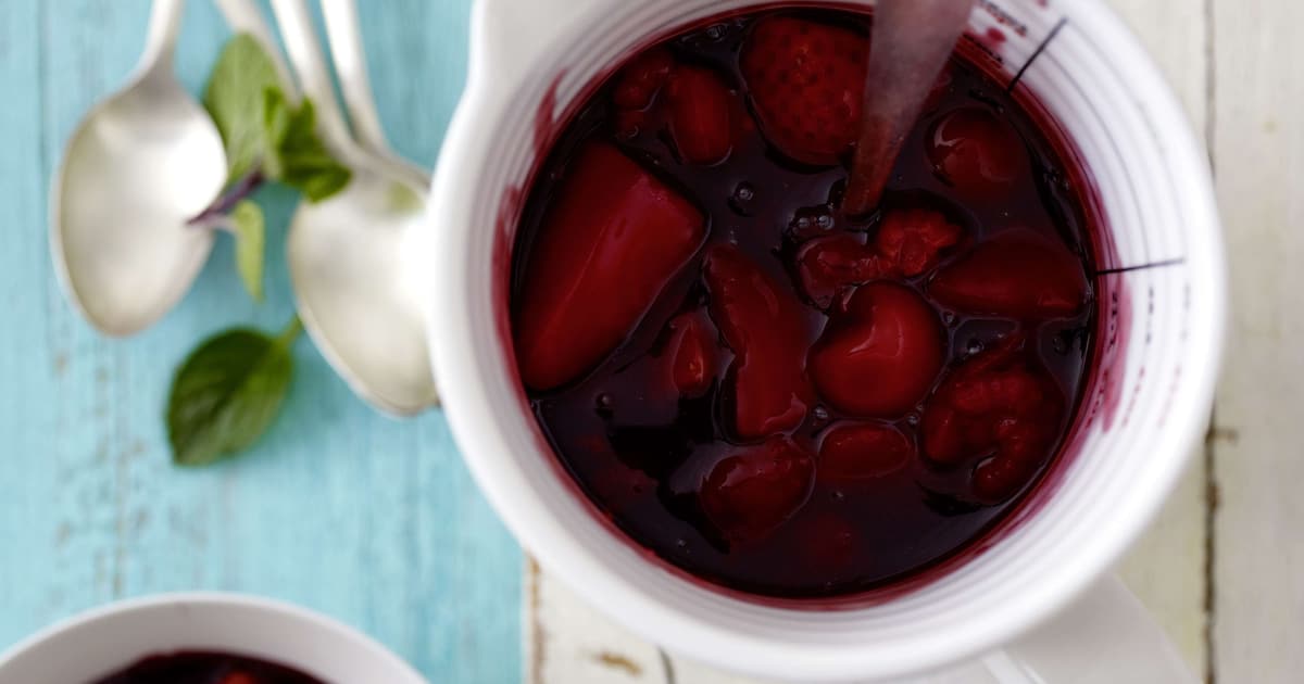 Compote De Fruits Rouges Compote de fruits rouges avec crème acidulée | Recette