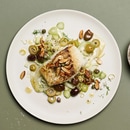 Merluzzo con olive e mandorle