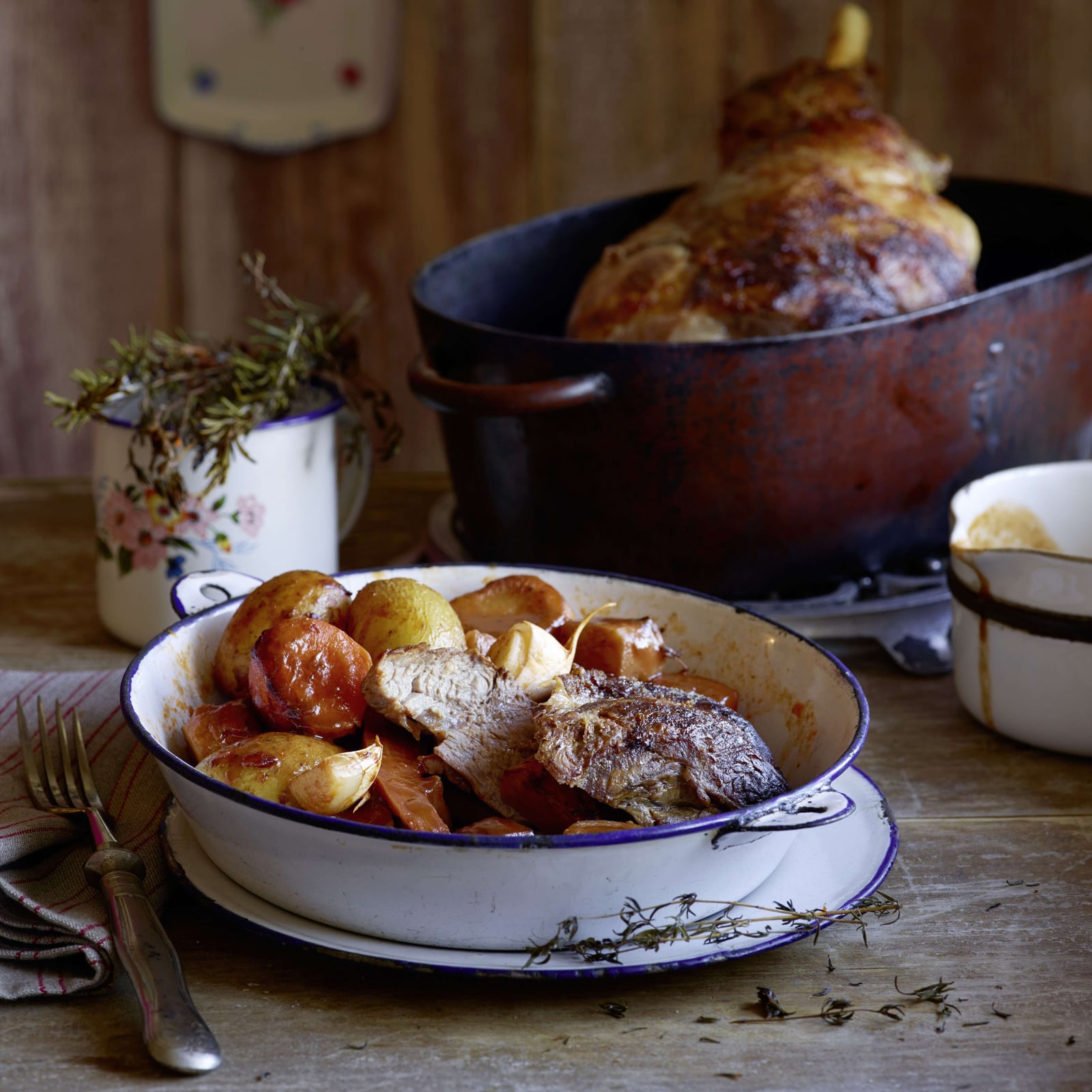 Geschmorte Kalbsbäggli mit Portwein und Stampf | Migusto
