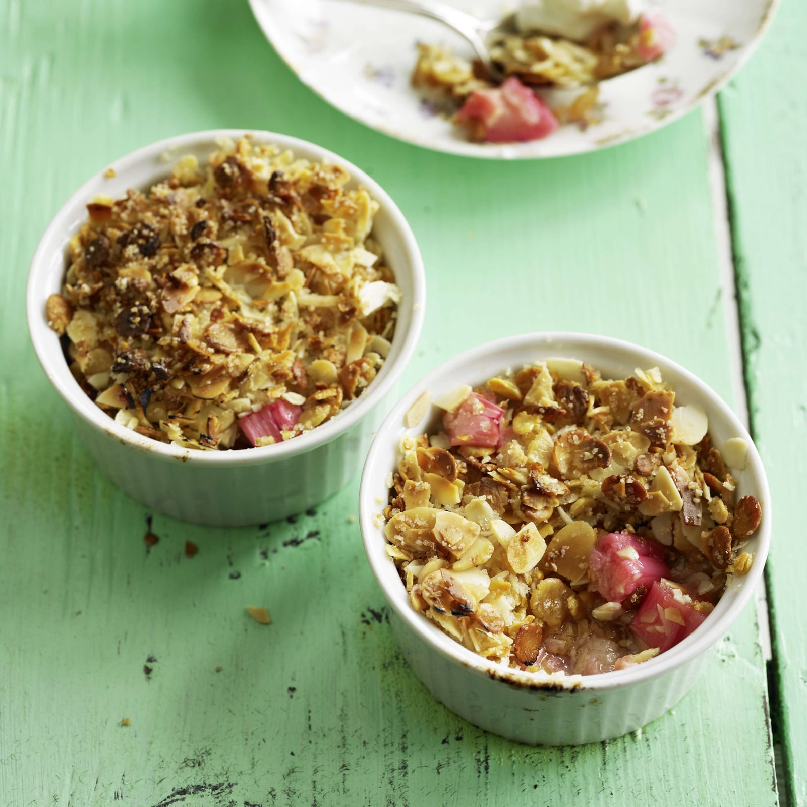 Erdbeer-Rhabarber-Crumble | Rezept