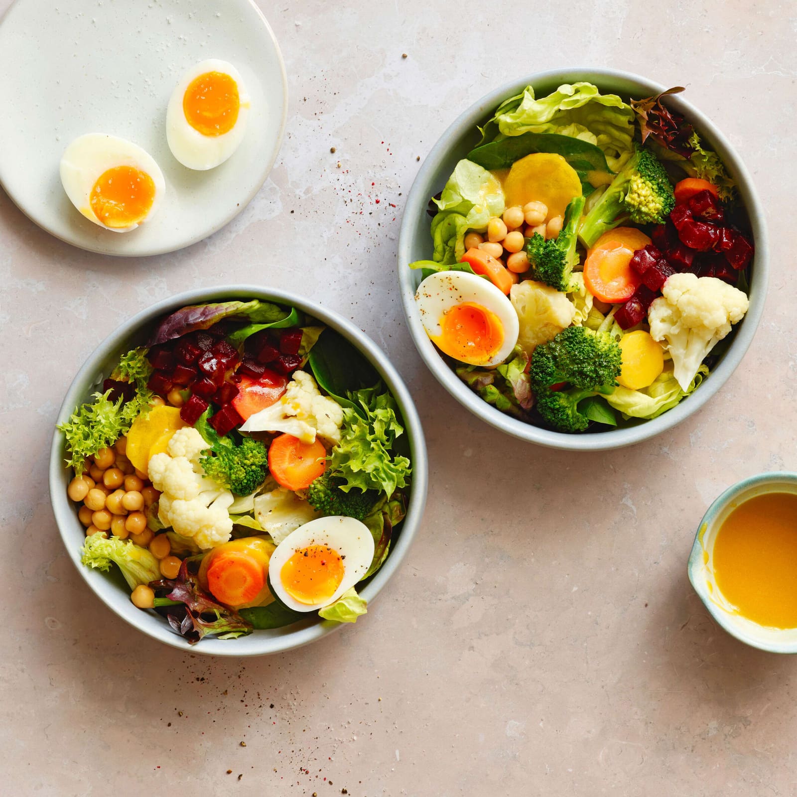 Salat mit geräucherter Forelle | Rezept