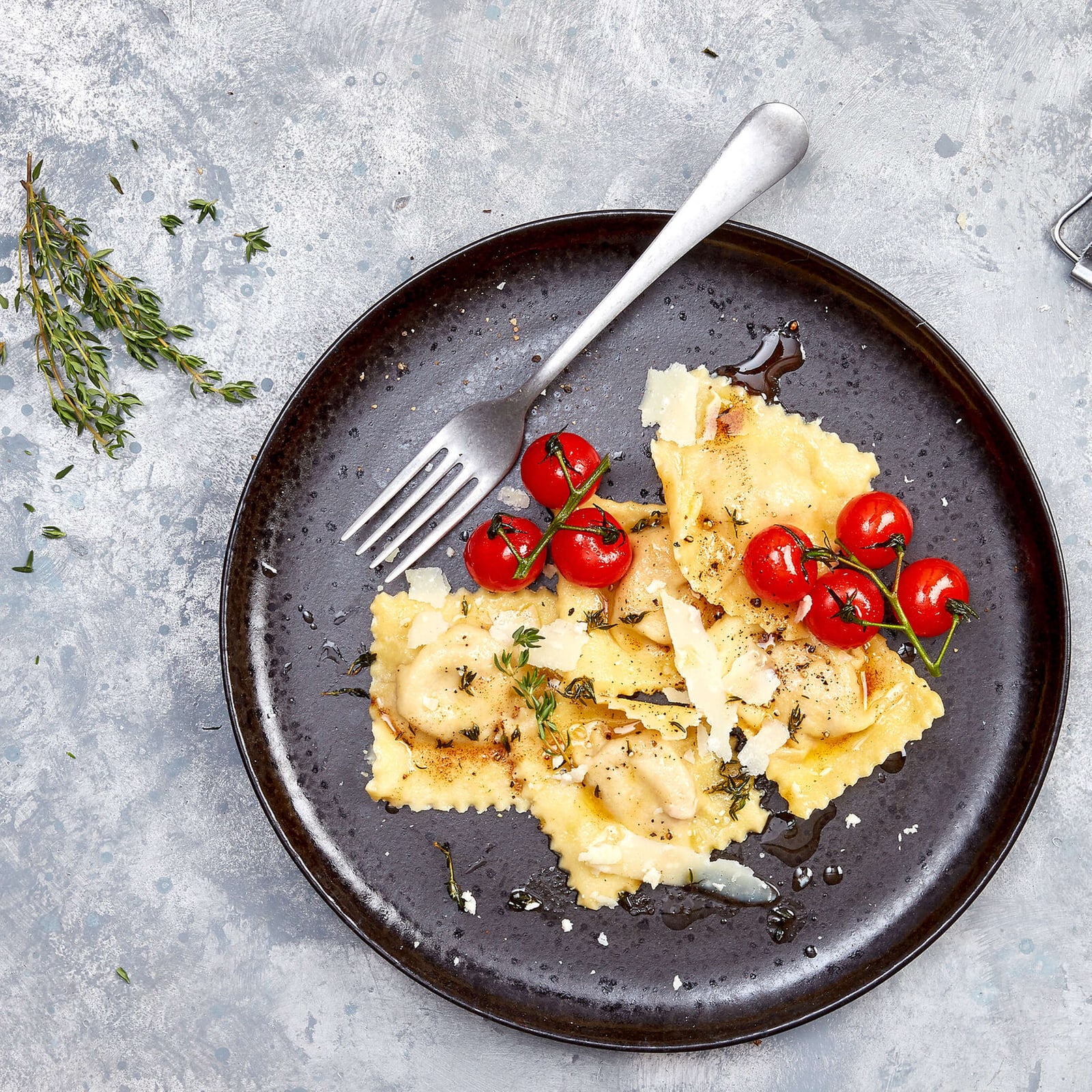 Steinpilzragout mit Serviettenknödeln | Migusto