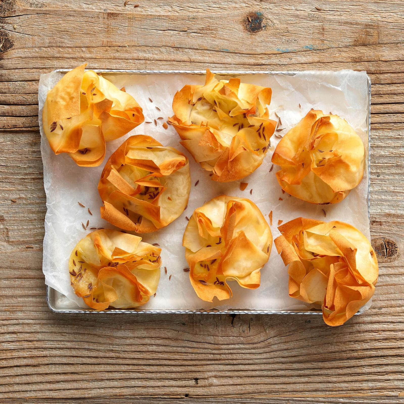 Weichkäse mit Pinienhonig | Rezept