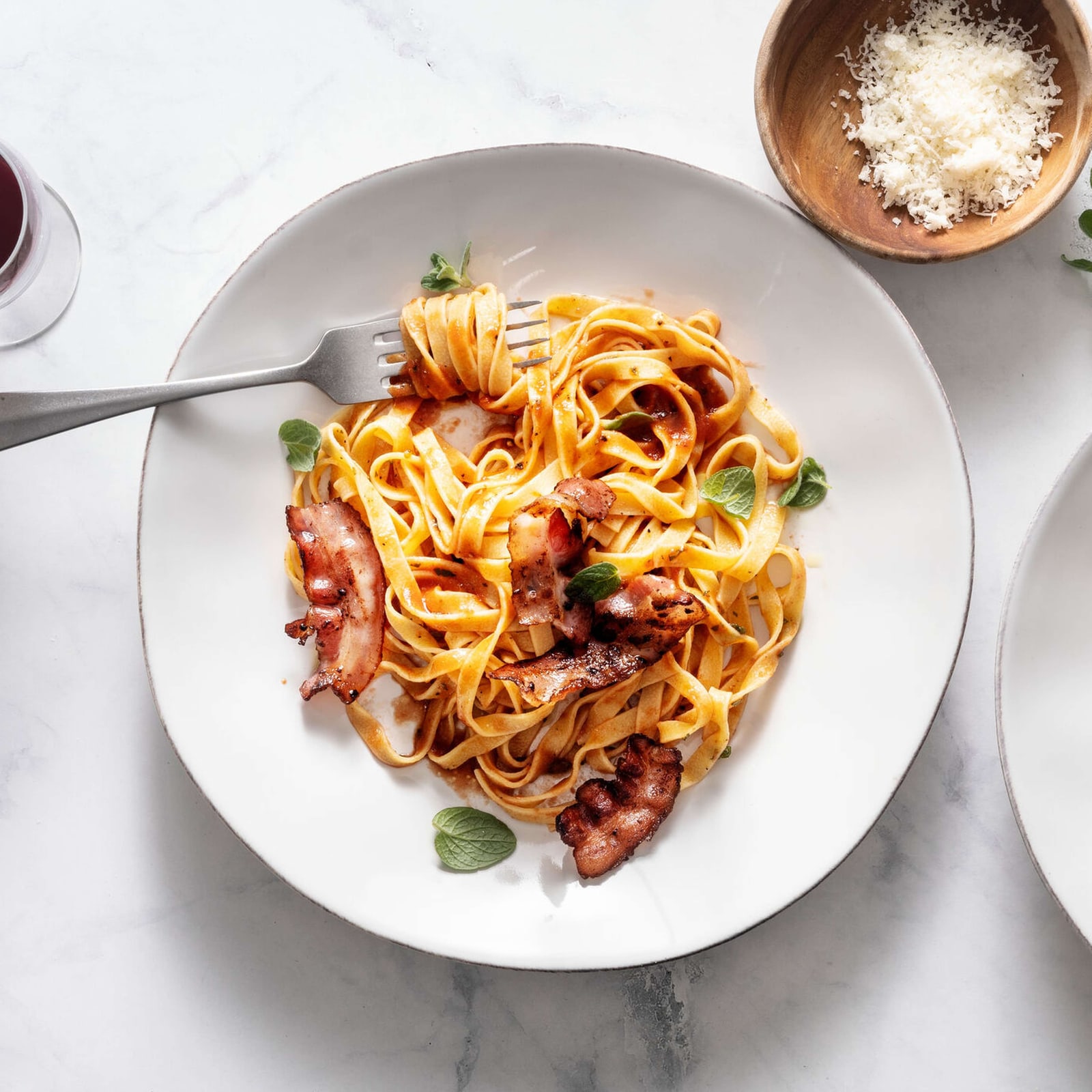 Spaghetti mit Ofentomaten und Fleischbällchen | Migusto