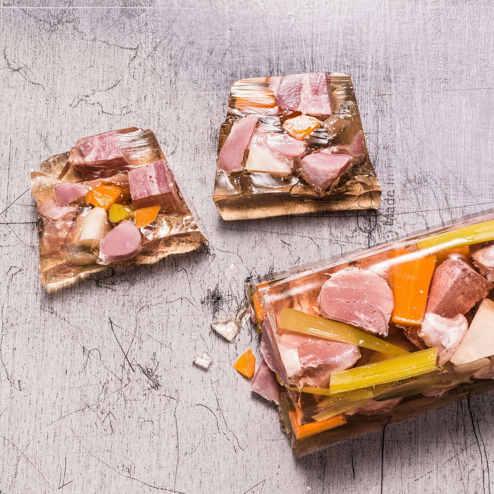 Terrine de saumon avec œufs de saumon et Migusto