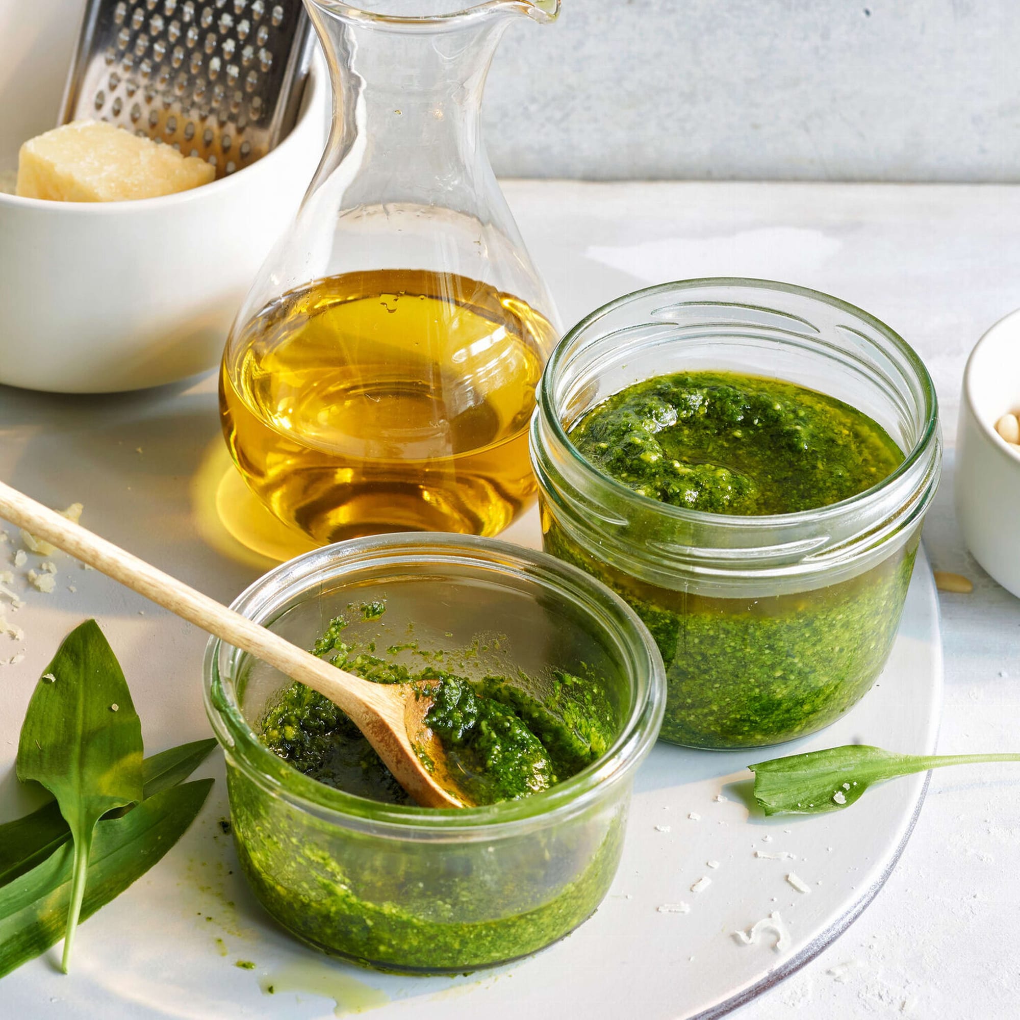 Pesto mit Minze und Petersilie | Rezept
