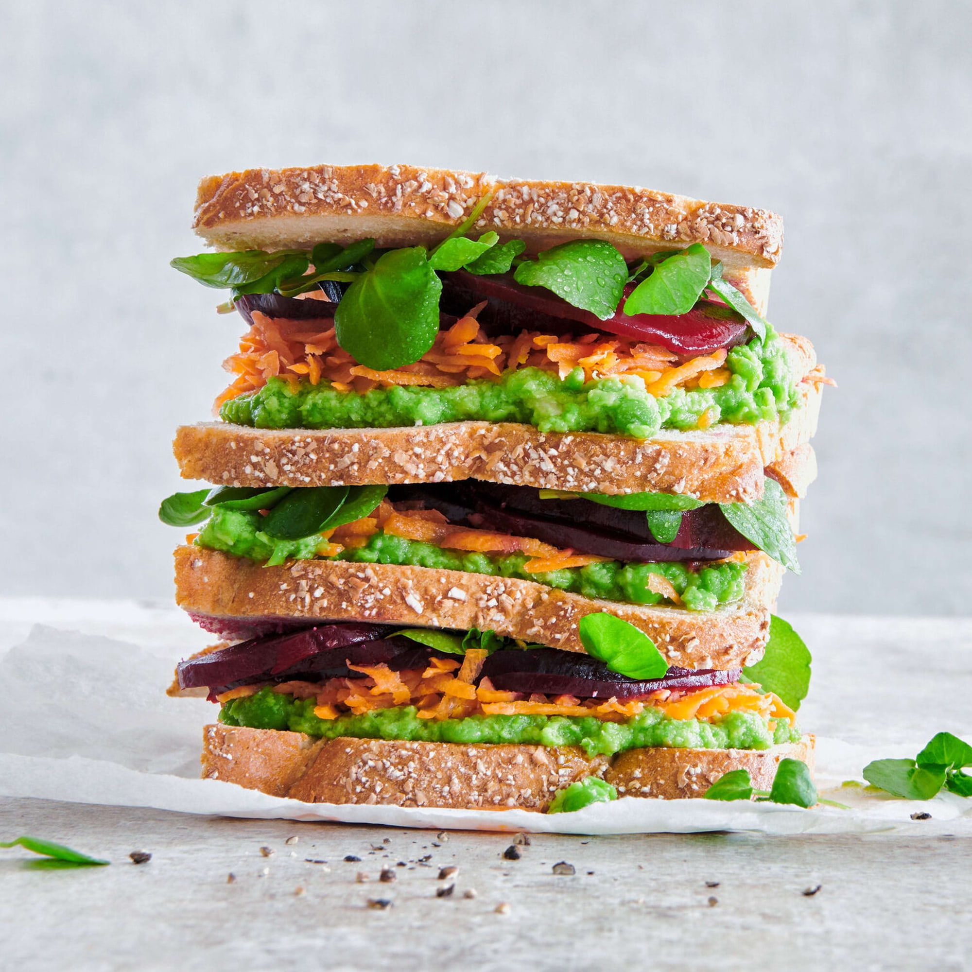 Offene Sandwiches mit Tartaresauce und variablen Toppings | Migusto