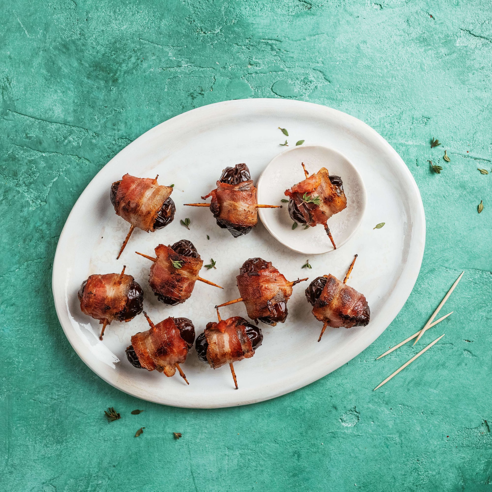 Datteln mit Frischkäse und Rohschinken | Rezept Datteln mit Frischkäse und Rohschinken | Rezept