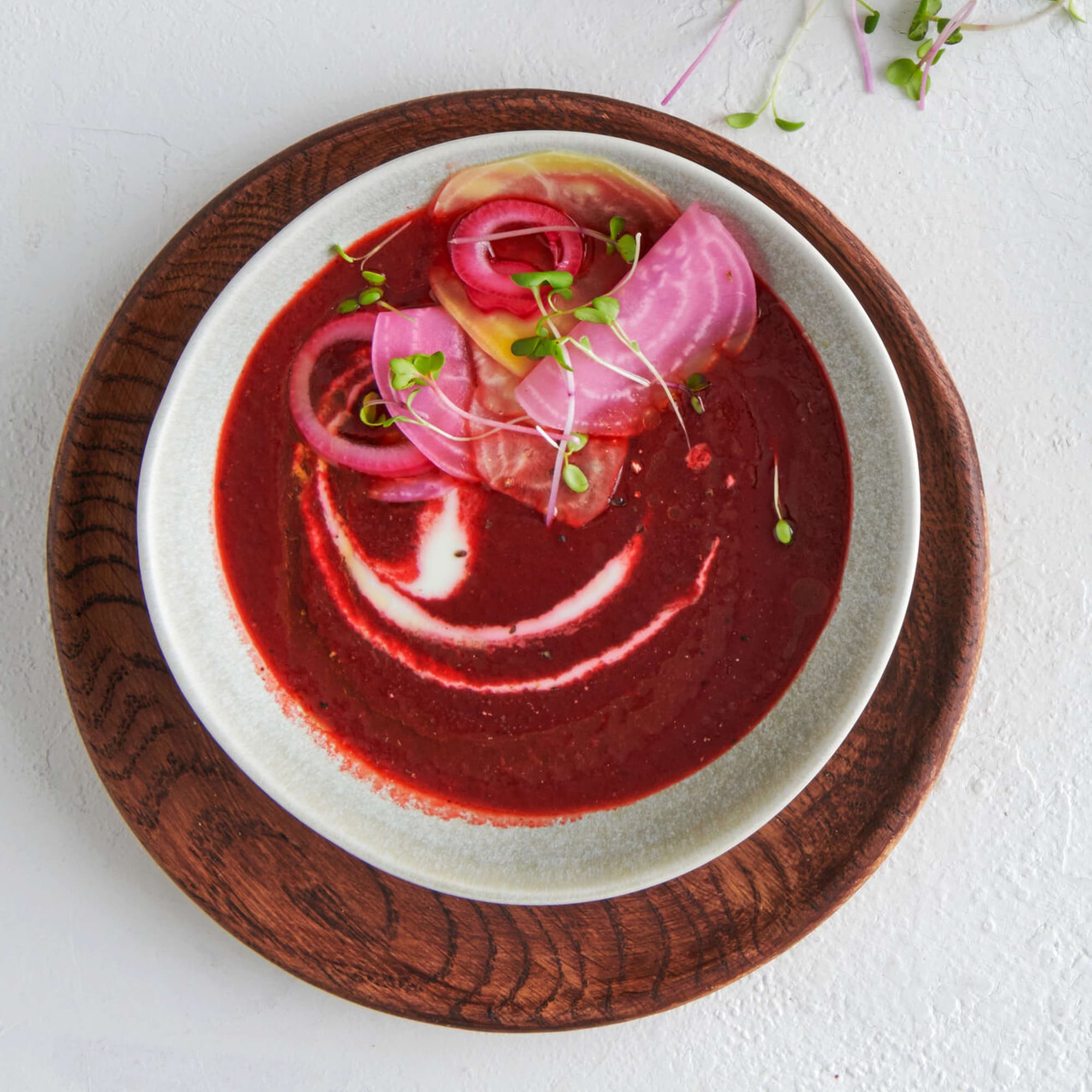 Randensuppe mit Meerrettichschaum | Rezept