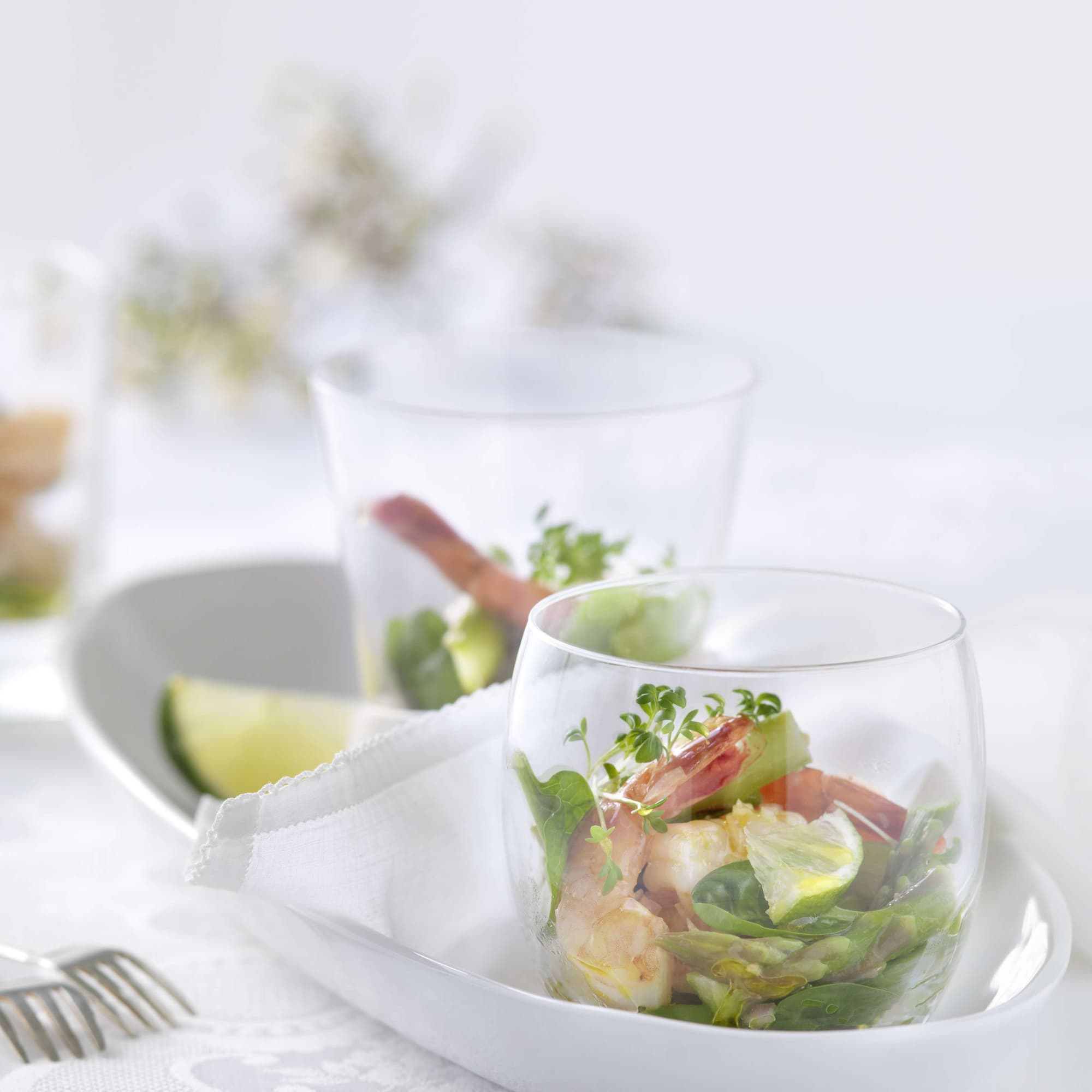 Terrine d’asperges avec vinaigrette au citron vert et sésame Migusto