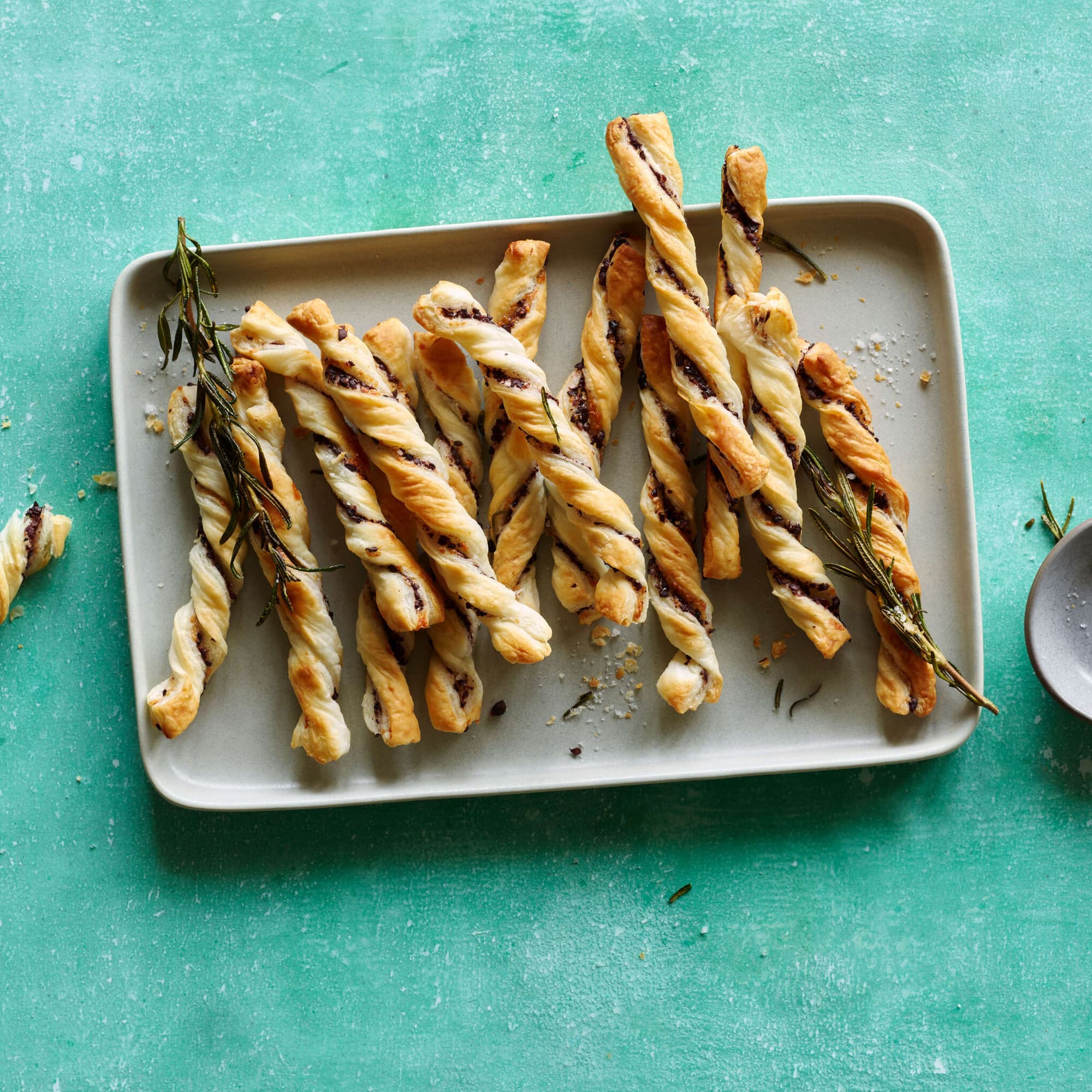 Blätterteiggebäck mit Kernen | Rezept