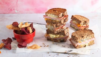 Croque-monsieur con formaggio erborinato