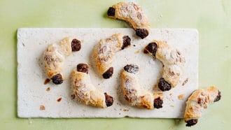 Cornetti alle barrette al cioccolato