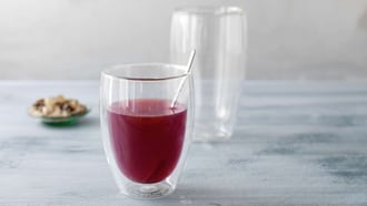 Roter Vanillepunsch