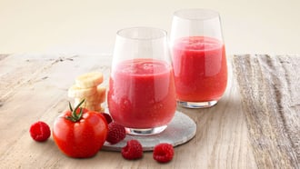 Smoothie ai lamponi con pomodori