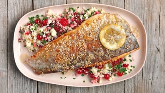 Forellenfilet mit Beeren-Couscous