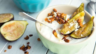 Skyr avec figues et croustillant