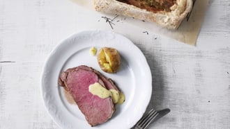 Rosbif au thym en croûte de sel