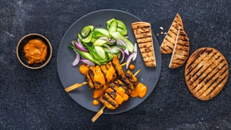 Brochettes indiennes véganes sur le gril