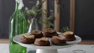 Petits gâteaux renversés à la pomme et au chocolat