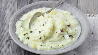 Écrasée de choux-fleurs au fromage de chèvre à pâte molle