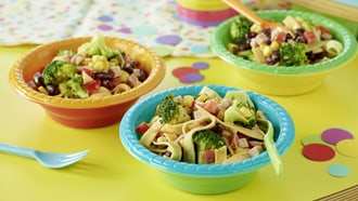 Salade de nouilles bigarrée