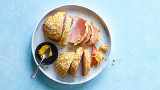 Prosciutto arrotolato con crosta alla senape
