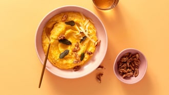 Polenta mit Baumnüssen
