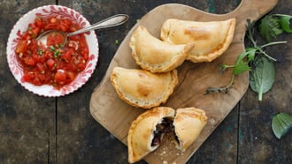 Empanadas con fagioli e champignon