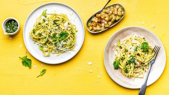 Linguine al pesto di cavolo rapa