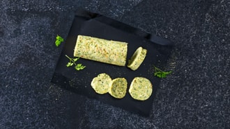 Margarine végane à la moutarde et aux herbes