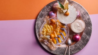 Zabaione ai frutti della passione con macedonia esotica