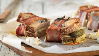 Gebratenes Raclettesandwich