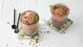 Boisson végane au chocolat