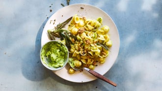 Orecchiette mit Lardo-Pesto