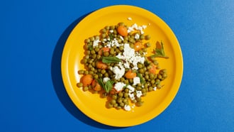 Erbsli-Rüebli-Salat mit Feta